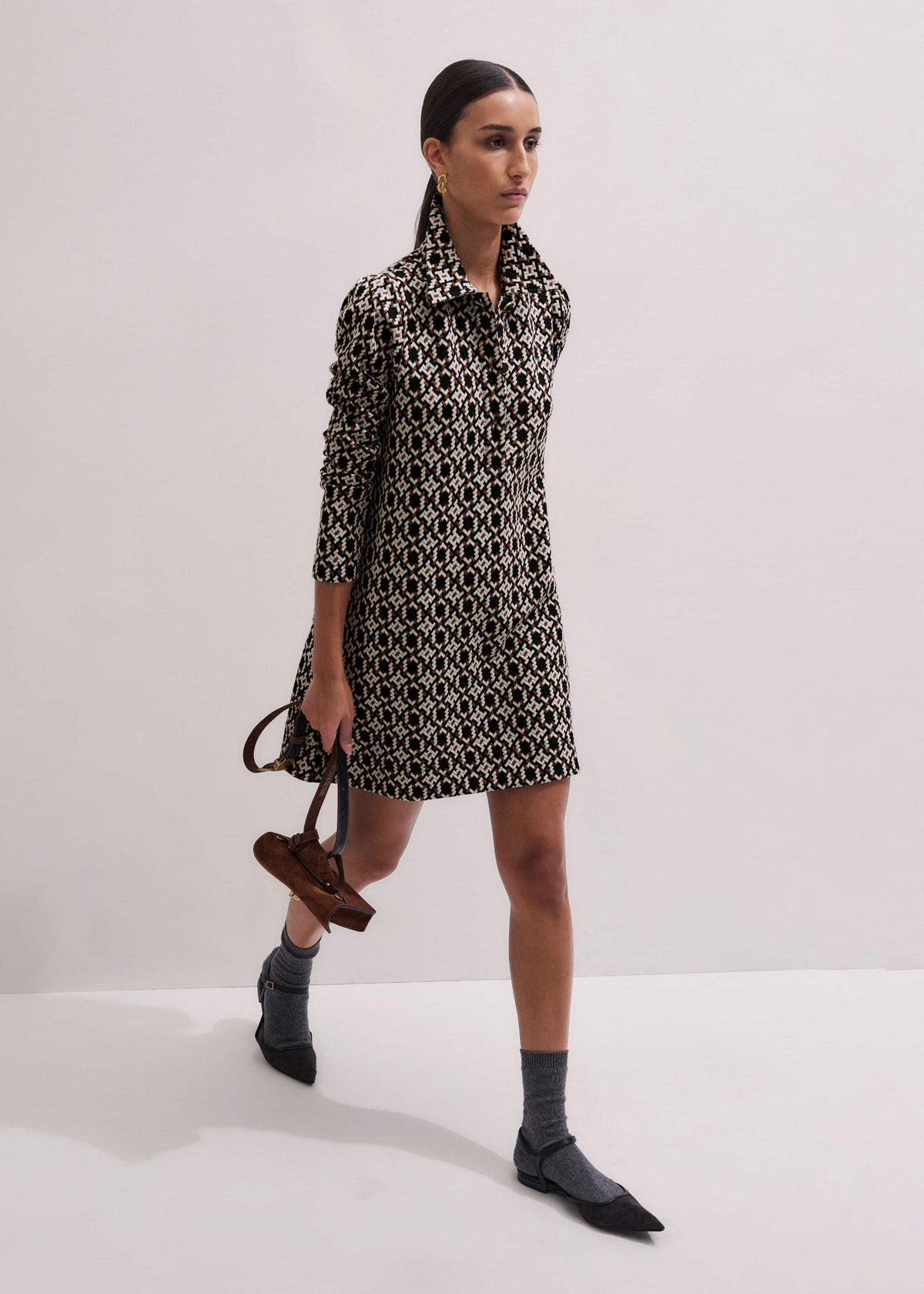 ME+EM Clothing ME+EM's Navy Graphic Jacquard Short A-Line Dress is crafted from soft jersey in a graphic blend of colors. Shop now.