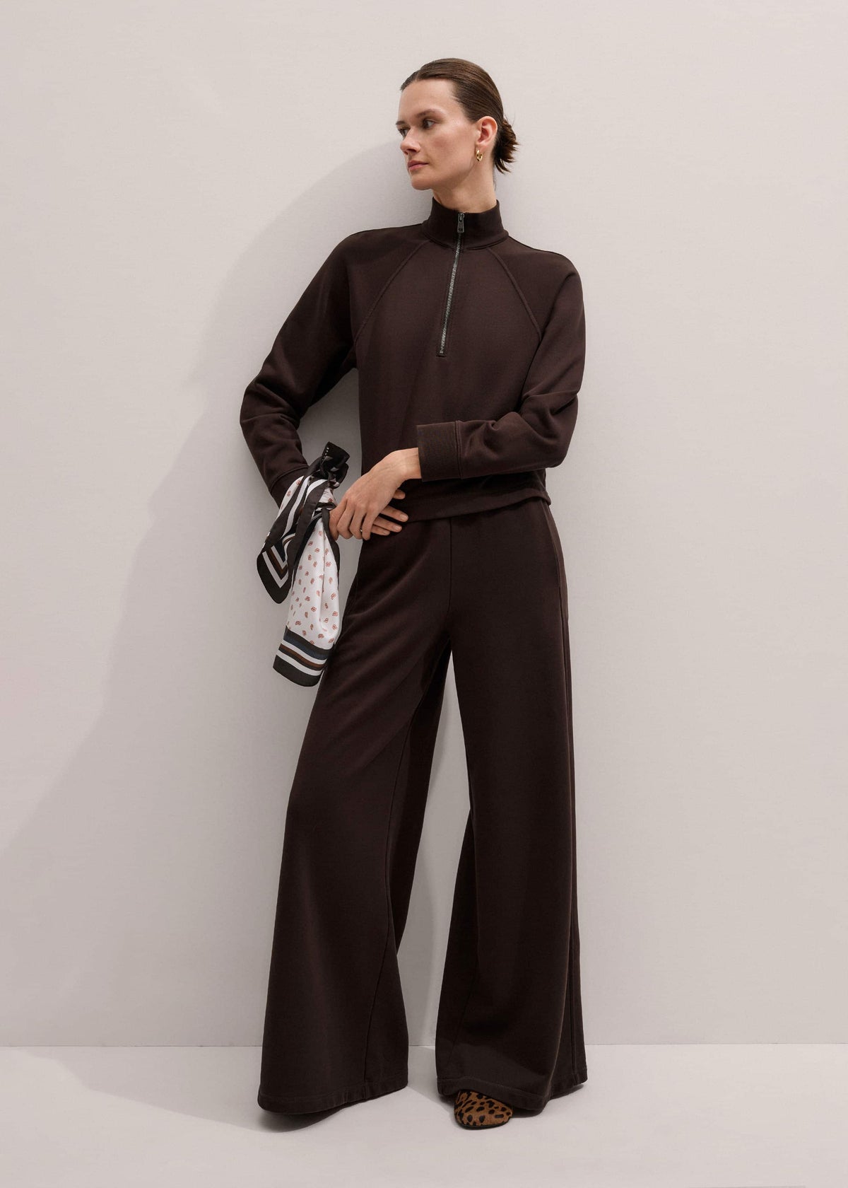 ME+EM Clothing Brown Sweatshirt Wide-Leg Track Pant