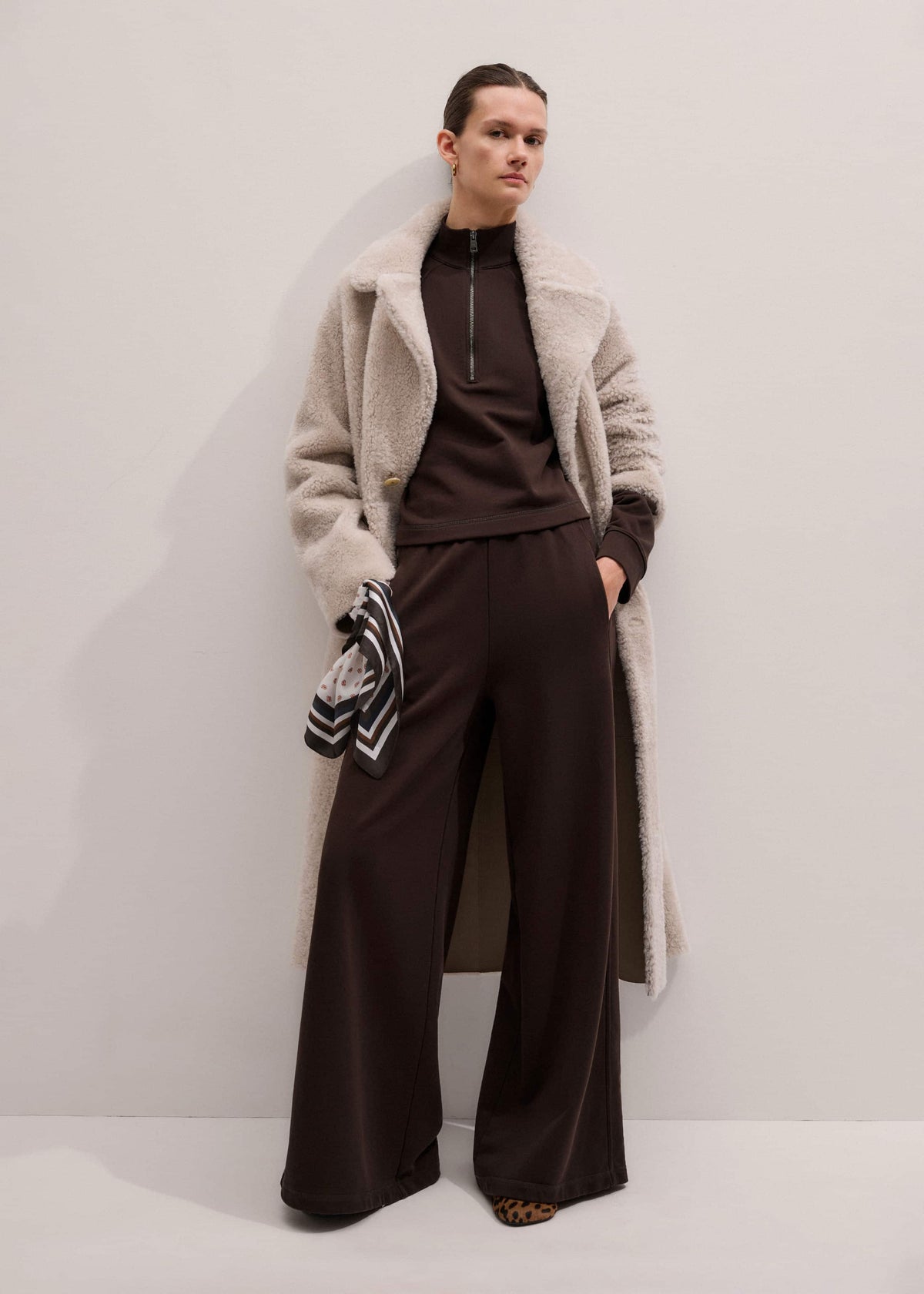 ME+EM Clothing Brown Sweatshirt Wide-Leg Track Pant