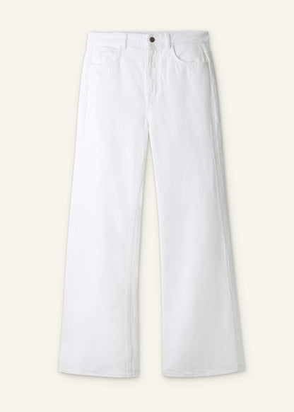 ME+EM Clothing White Leg Elongator Jean