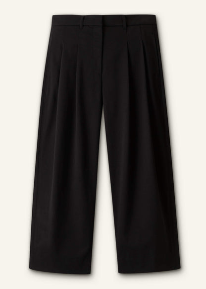ME+EM Clothing Black Straight Crop Pleat Front Pant