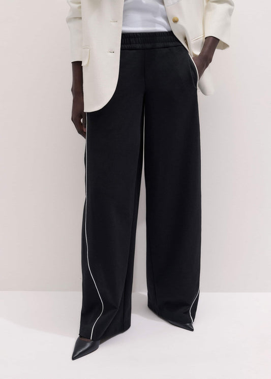 ME+EM Clothing Black Wide Barrel Track Pant