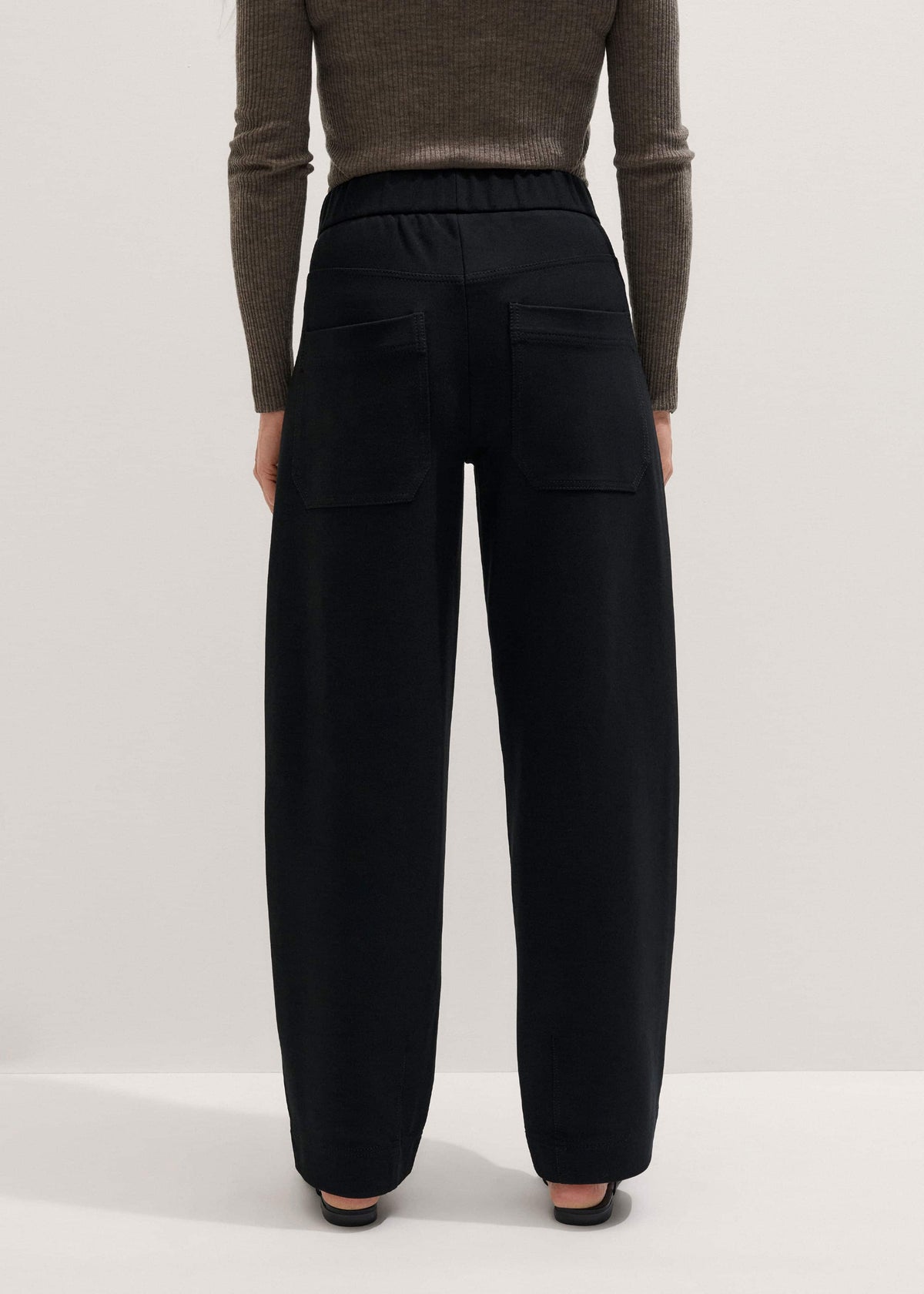 ME+EM Clothing Black Luxe Travel Tailoring Barrel-Leg Pant