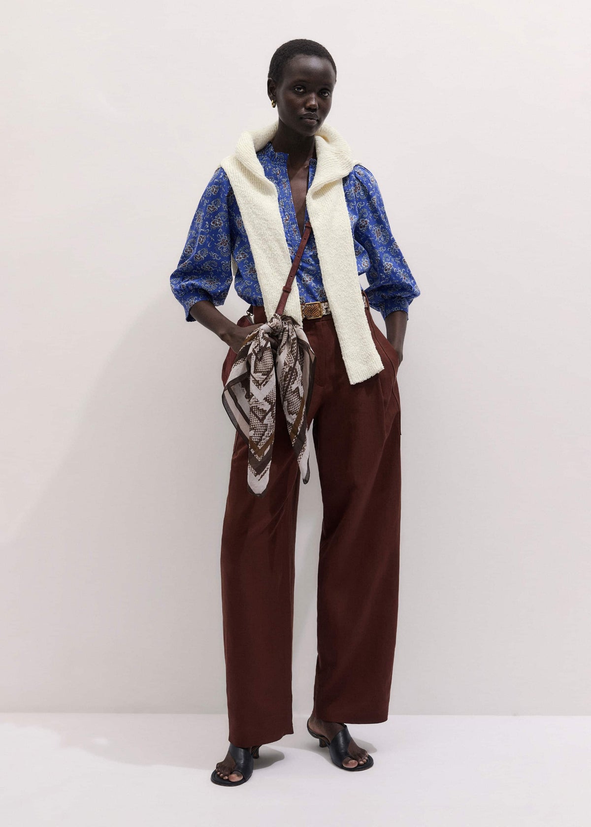 ME+EM Clothing Blue Paisley Print Straight Blouse