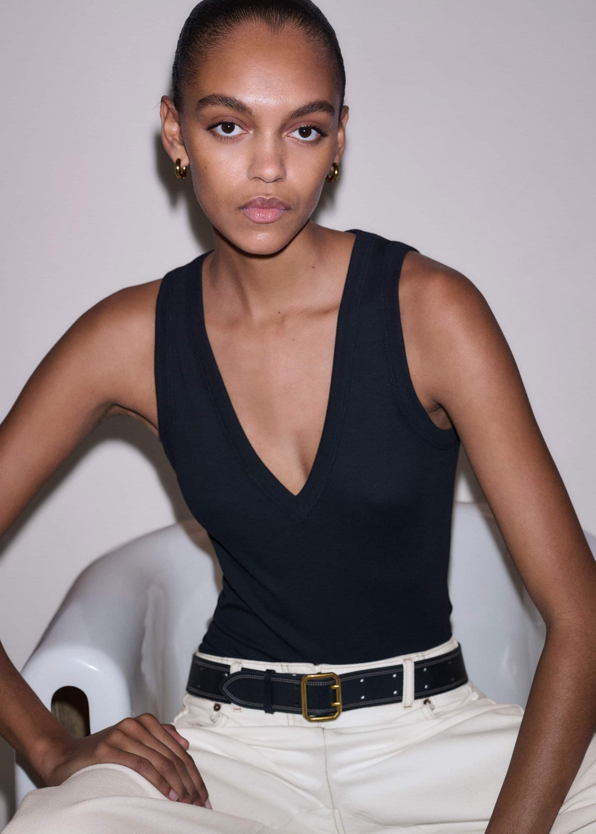 ME+EM Clothing Black Ultimate V-Neck Vest