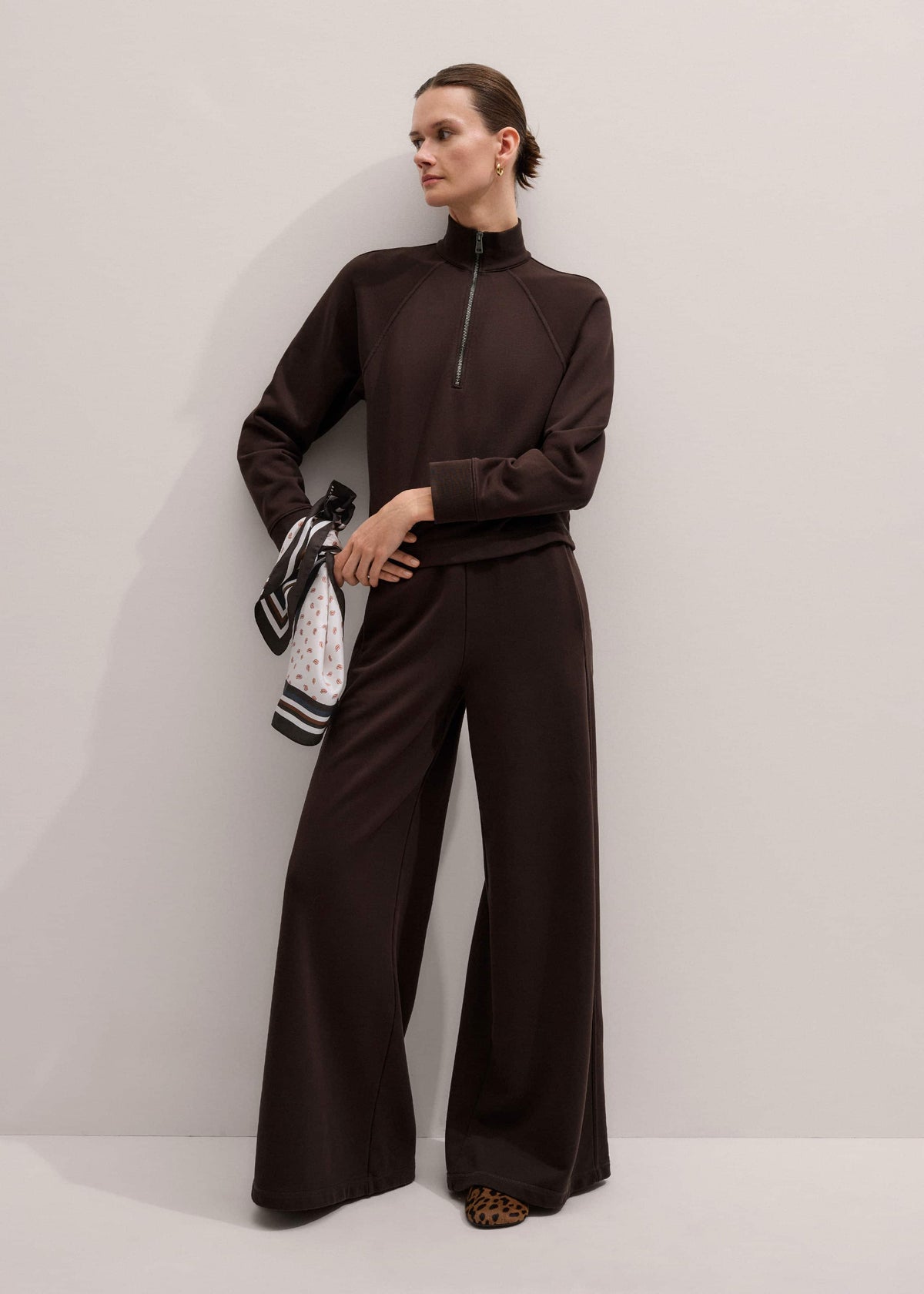 ME+EM Clothing Brown Sweatshirt Cropped Funnel Neck Top
