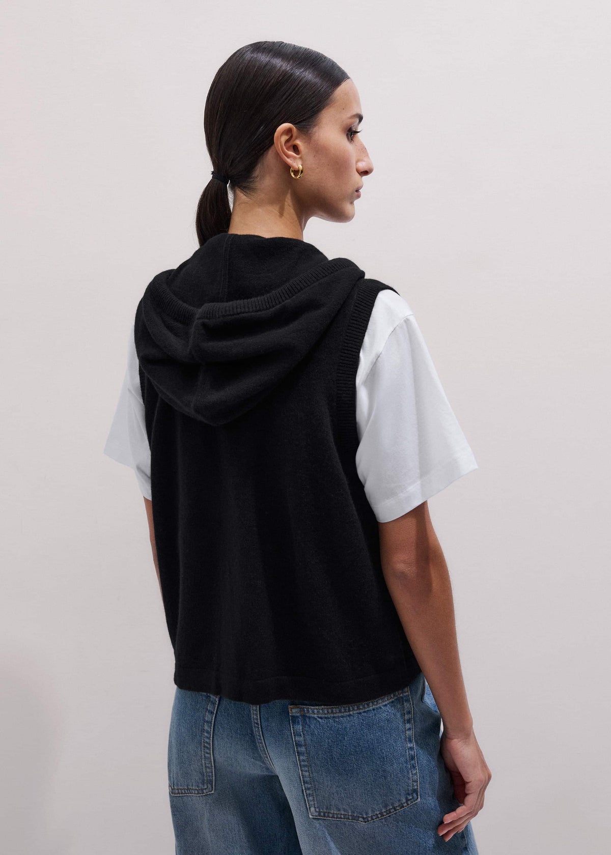 ME+EM Clothing Black Cashmere Sleeveless Relaxed Zip Hoodie