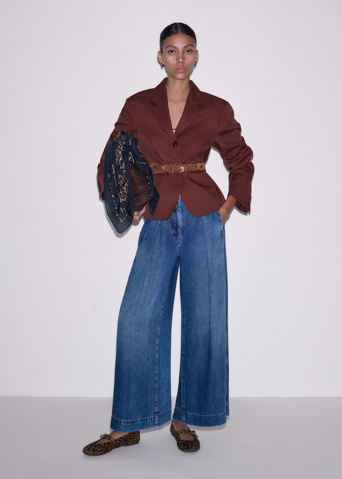 ME+EM Clothing Cinnamon Brown Oversized Short Blazer